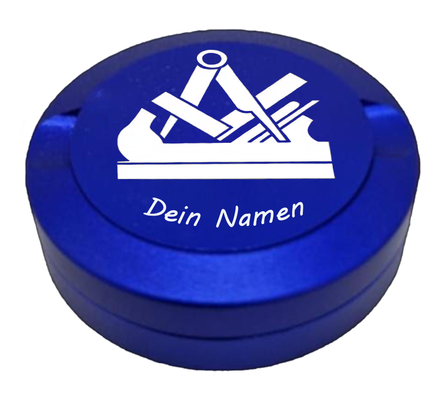 Gravierte Snusdose aus Aluminium mit Zunftzeichen Schreiner, blaue Oberfläche – hochwertig und ideal für Zunft- und Handwerks-Fans.