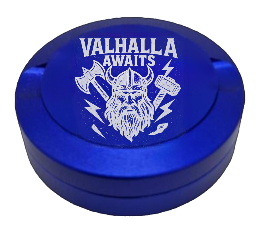 Gravierte Snusdose aus Aluminium mit Gravur - Vaqllhalla Awaits - blaue Oberfläche