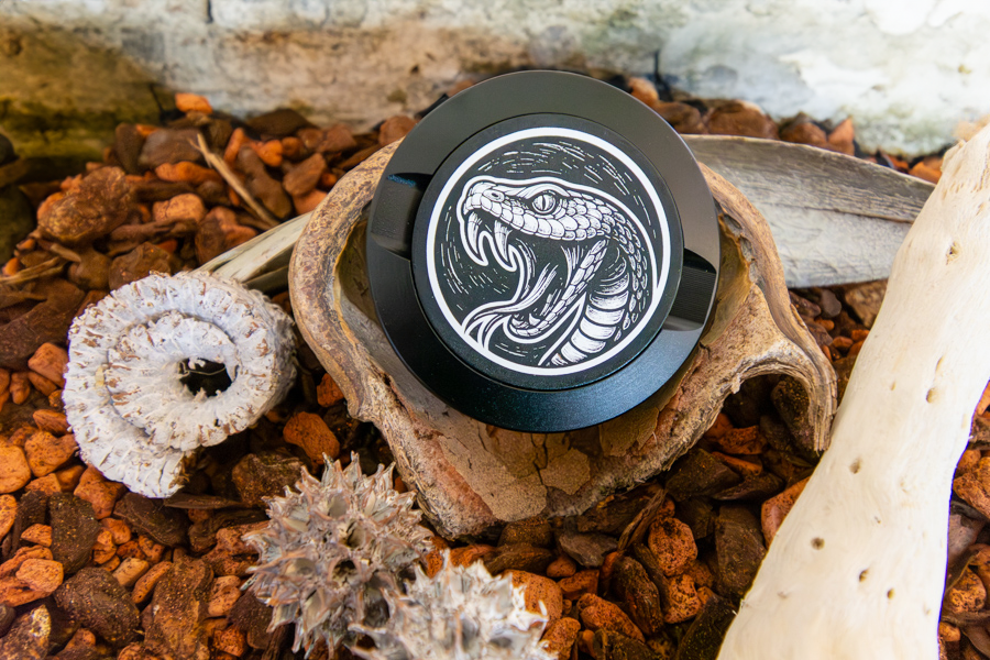 Gravierte Snusdose Aluminium "Black Venom" 3-tlg.