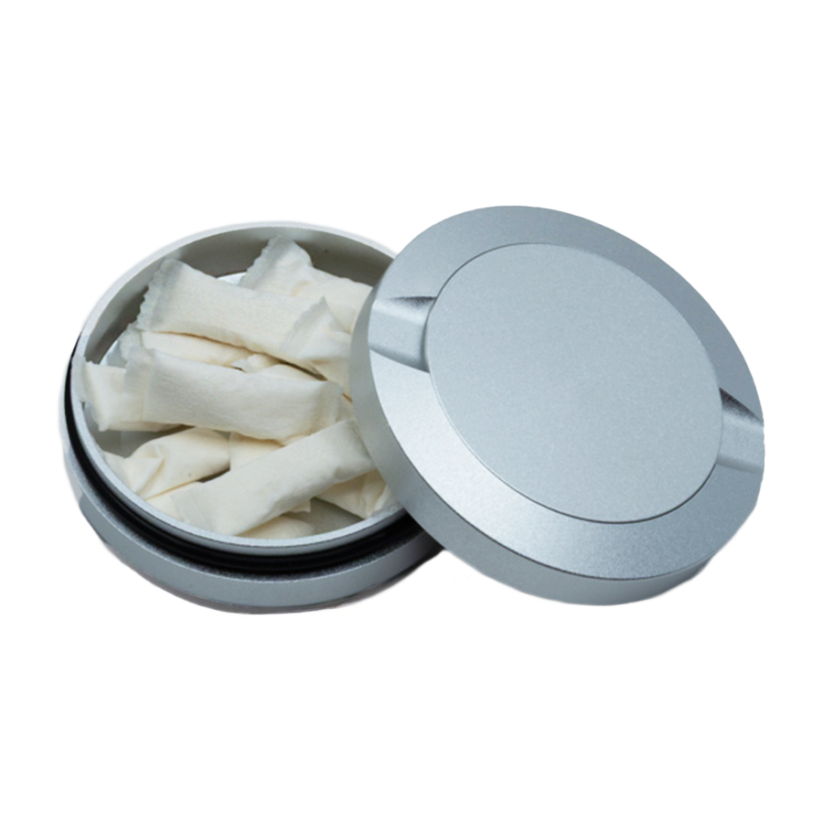 Einfarbige Snusdose in Silber geöffnet