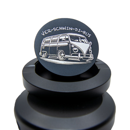 Gravierte Snusdose Aluminium  "Ver-schwin-di- Bus" 3-tlg.