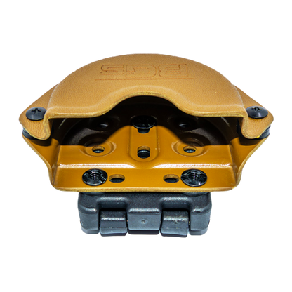 Nahaufnahme von oben, des BGs Snus Holster in Braun, feine Materialstruktur und Verarbeitung erkennbar, hochwertige Details sichtbar.