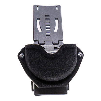 Nahaufnahme des BGs Snus Holster  Soft in Schwarz feine Materialstruktur und Verarbeitung erkennbar, hochwertige Details sichtbar.