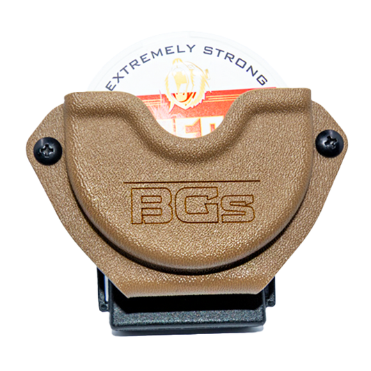 BGs Snus Holster in Taupe, Ansicht von vorne, stilvolles und funktionales Design für unterwegs.