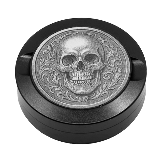 Gravierte Snusdose aus Aluminium mit Calavera Motiv, personalisierbar, hochwertige Lasergravur