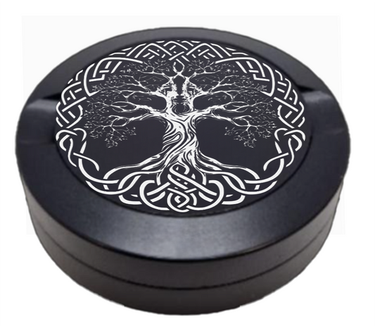 Gravierte Snusdose aus Aluminium mit Motiv - Lebensbaum - schwarze Oberfläche