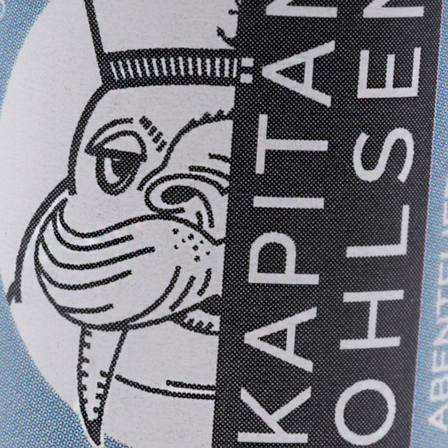 Detailaufnahme der Kapitän Olsenes Schnutenschmiere Lippenpomade, hochwertige Textur sichtbar.