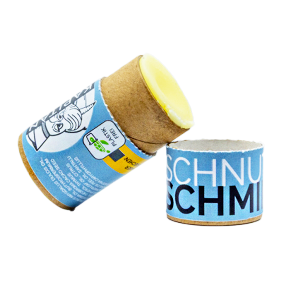Kapitän Olsens Schnutenschmiere geöffnet, Blick auf die Lippenpomade im Inneren der Dose