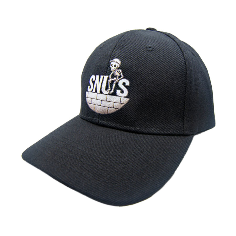 Ripsi Baseballmütze in Schwarz mit aufgedrucktem Ripsi Sitzend Logo, frontales Design, verstellbarer Verschluss, stylisches Streetwear- Accessoire