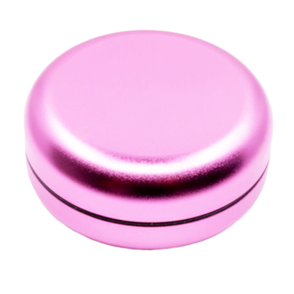 Snus Waste Mini, geschlossenes kleines Döschen ohne Bedruckung, in Rosa, kompakt und handlich für unterwegs.